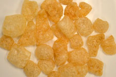 Small Popped Pork Rind Pellets